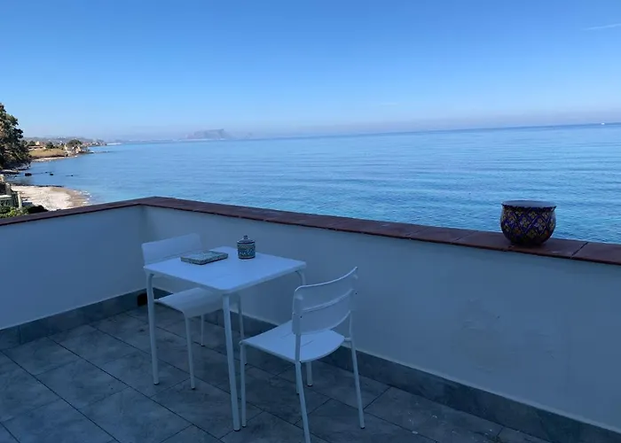 Sfondo Blu Sul Mare